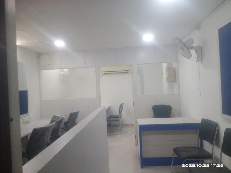 Bathroom, alkapuri Commercial Office Space 410 Sq.Ft. In Alkapuri Vadodara 9355843
