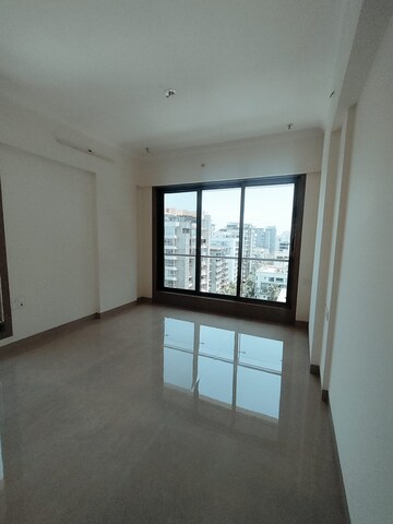 Room in 3 BHK Apartment at Maheswar Shikar, Santacruz West – for Sale