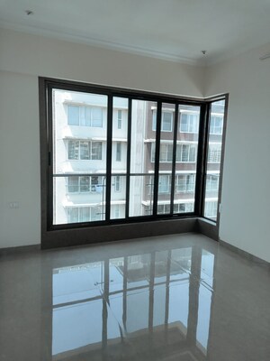 Room in 3 BHK Apartment at Maheswar Shikar, Santacruz West – for Sale