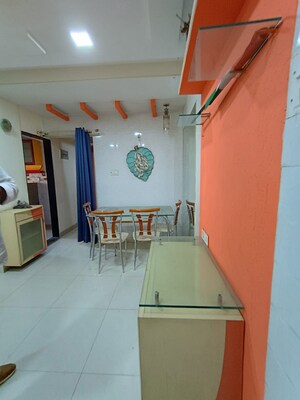 Furnished Amenities in 3 BHK Apartment at Khar West – for Sale