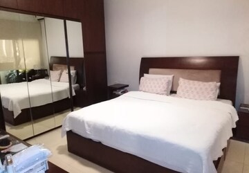 Bedroom in 2 BHK Apartment at Piramal Aranya Arav, Byculla – for Rent