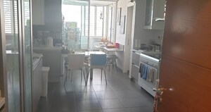 Team Area in 2 BHK Apartment at Piramal Aranya Arav, Byculla – for Rent