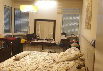 Bedroom in 2 BHK Apartment at Piramal Aranya Arav, Byculla – for Rent