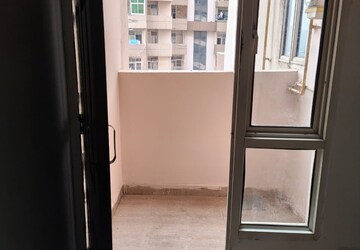 Building Lobby in 3 BHK Apartment at Supertech Cape Town, Sector 74 – for Rent