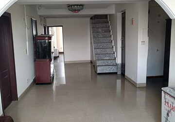 Building Lobby in 3 BHK Apartment at Supertech Cape Town, Sector 74 – for Rent