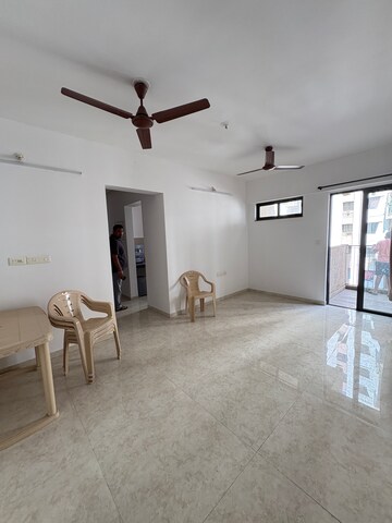 Room in 2 BHK Apartment at Lodha Lakeshore Greens, Hedutane – for Sale
