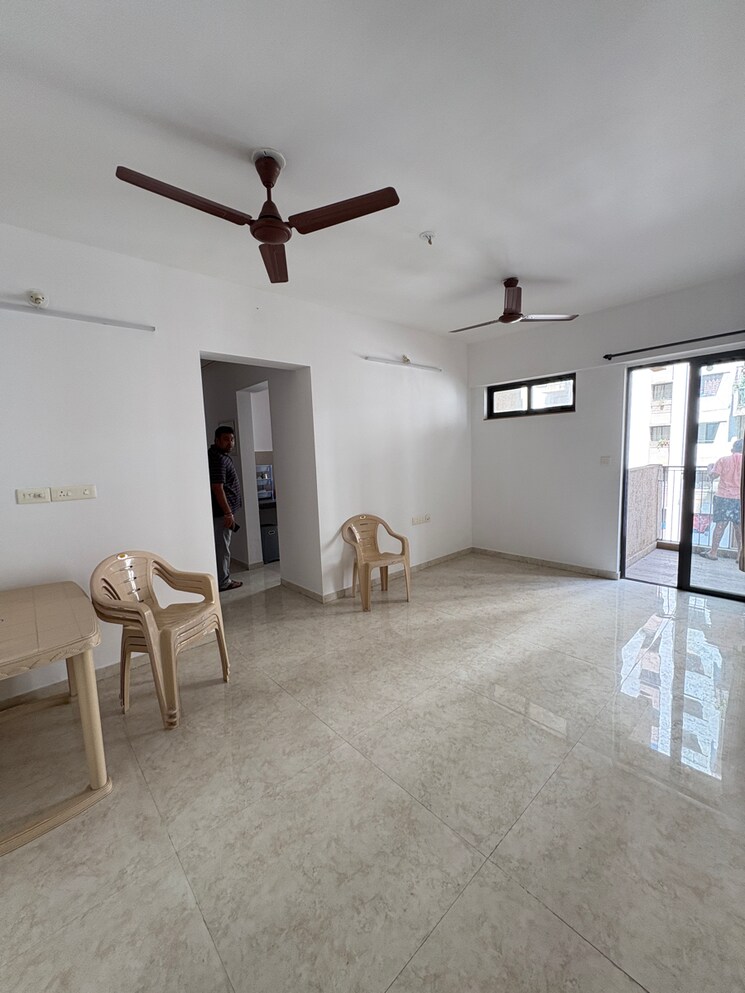 Room, lodha-lakeshore-greens 2 Bedroom 630 Sq.Ft. Apartment In Hedutane Thane 9355950