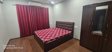 Bedroom in 3 BHK Apartment at Shankar Nagar – for Rent