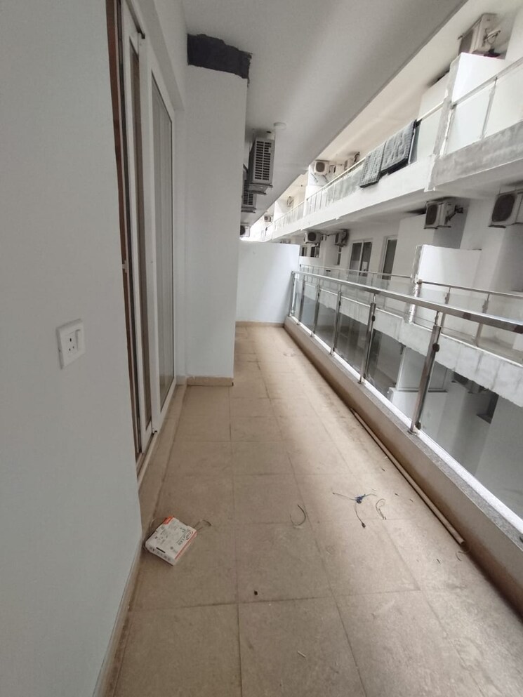 Balcony, ss-linden 4 Bedroom 2800 Sq.Ft. Builder Floor In Sector 84 Gurgaon 9355975