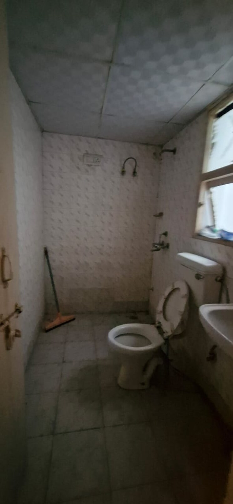 Bathroom, adore-happy-homes-exclusive-phase-2 2.5 Bedroom 540 Sq.Ft. Apartment In Sector 86 Faridabad 9355967