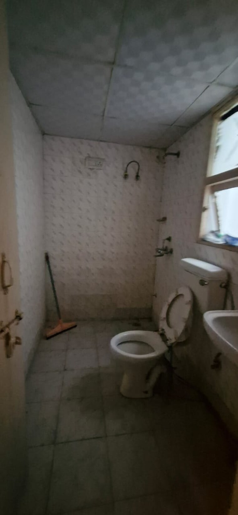 Bathroom, adore-happy-homes-exclusive-phase-2 2.5 Bedroom 540 Sq.Ft. Apartment In Sector 86 Faridabad 9355967