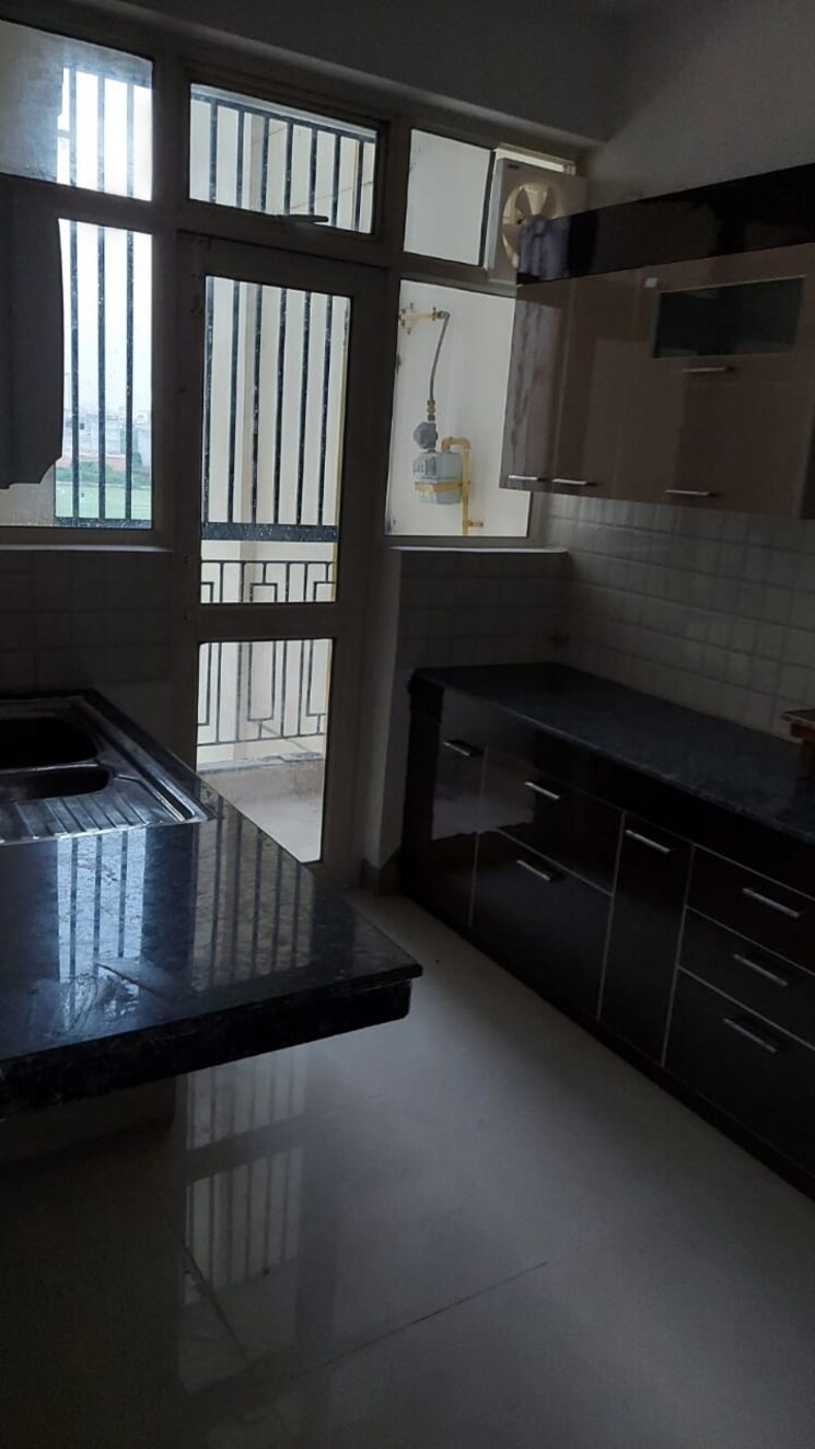 Kitchen, paarth-aadyant 3 Bedroom 1490 Sq.Ft. Apartment In Gomti Nagar Lucknow 9355969