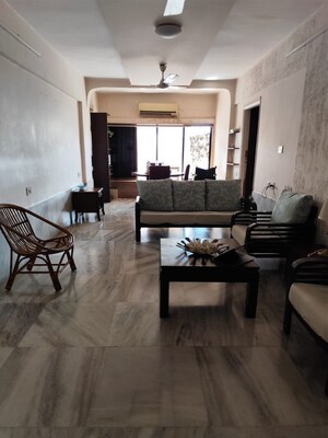 Living Room in 2 BHK Apartment at Andheri West – for Rent