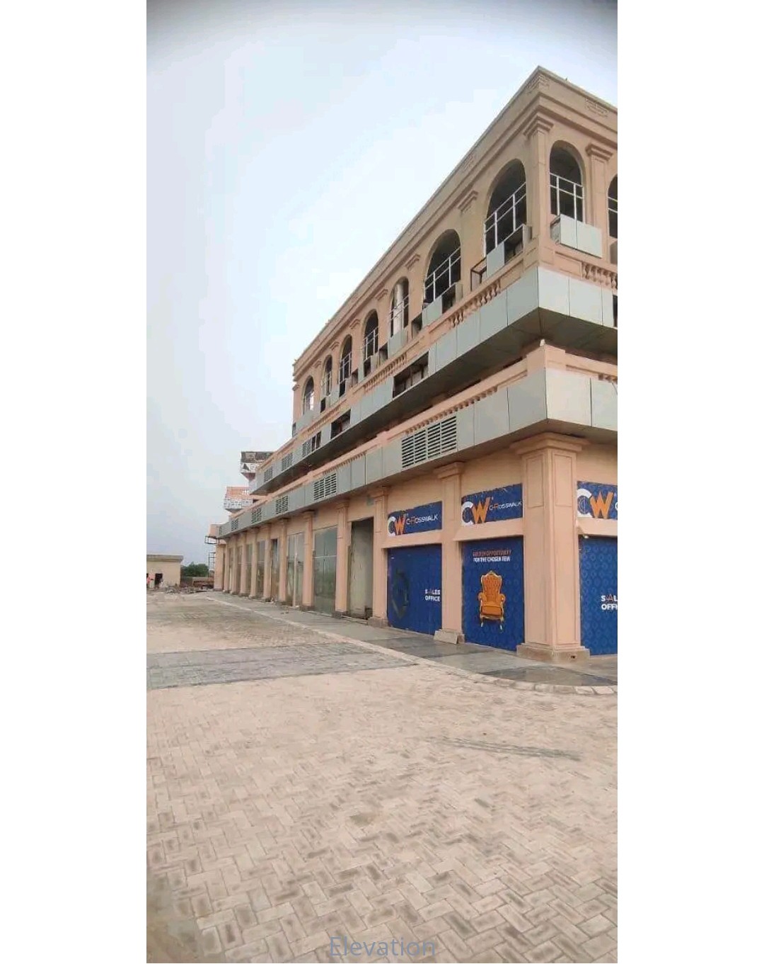 Retail Shop For Sale in JMS Cross Walk