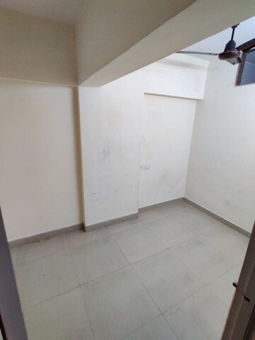 Room in 2 BHK Apartment at MICL Aaradhya One Earth, Ghatkopar East – for Rent