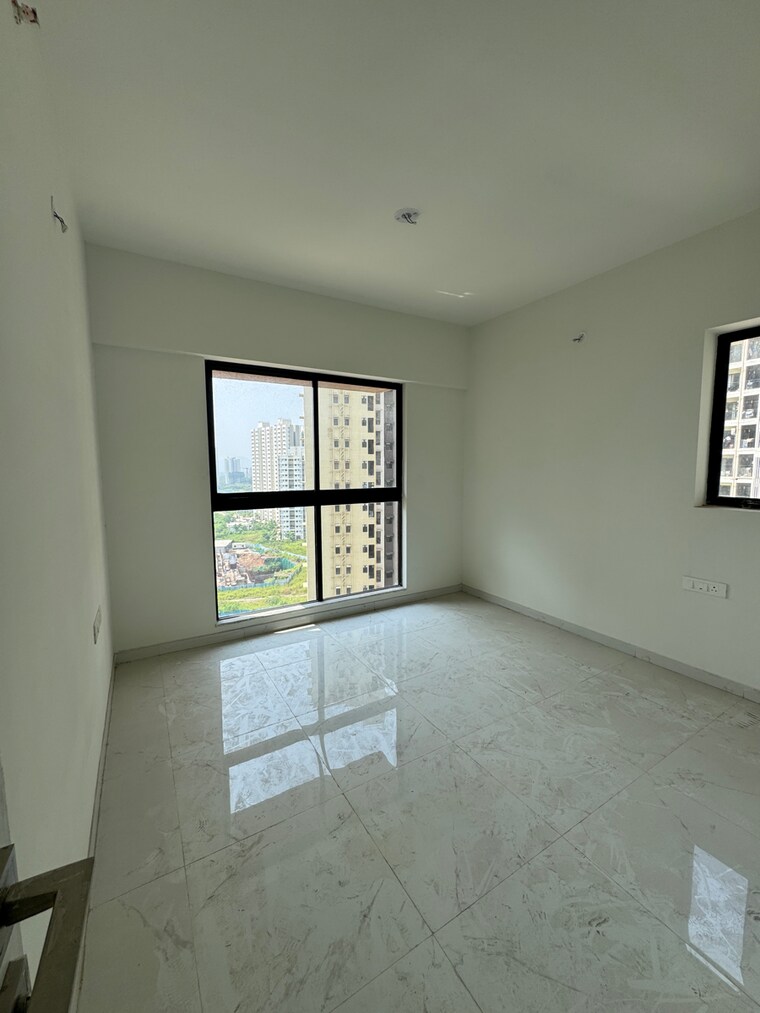 Master Bedroom, runwal-gardens-north-avenue 3 Bedroom 904 Sq.Ft. Apartment In Ghariwali N V Thane 9356018