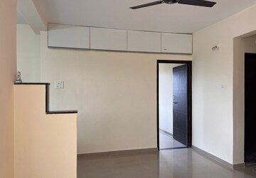 Room in 2 BHK Apartment at Gagangiri Gagan 45, Kurla – for Rent