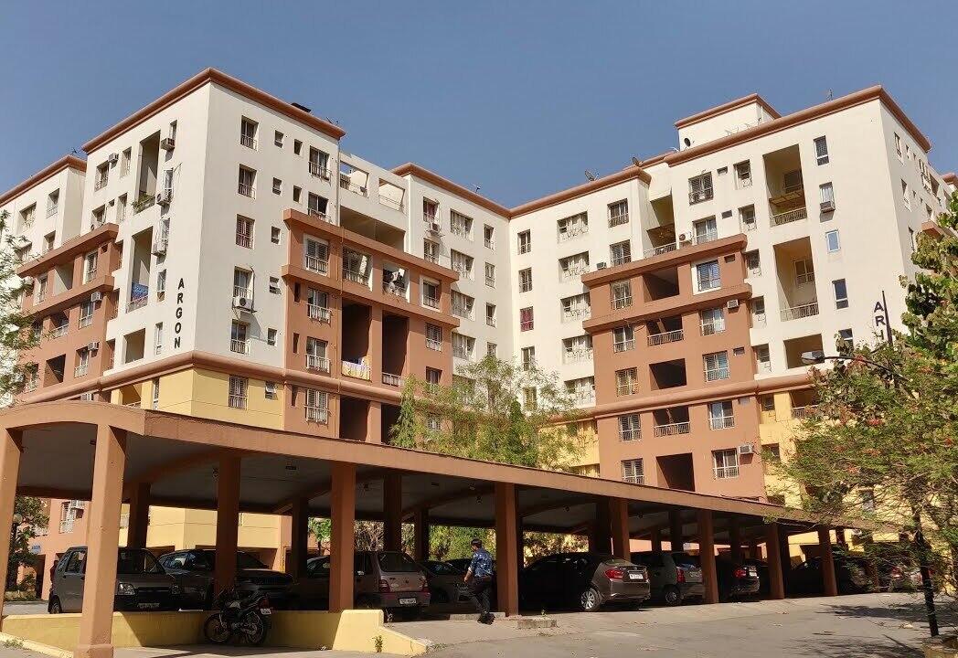 3 BHK + Servant Room 1500 Sq.Ft. Apartment in Pristine Zircon