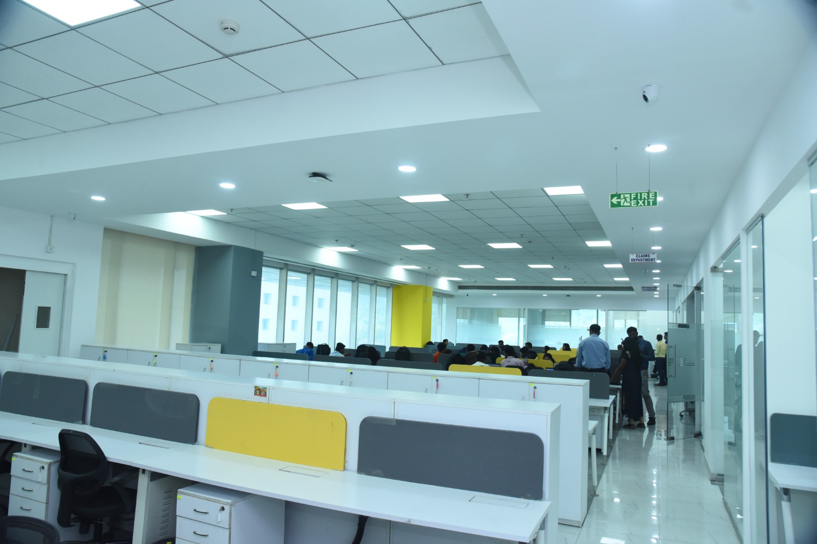 Office Space For Rent in Dosti Pinnacle