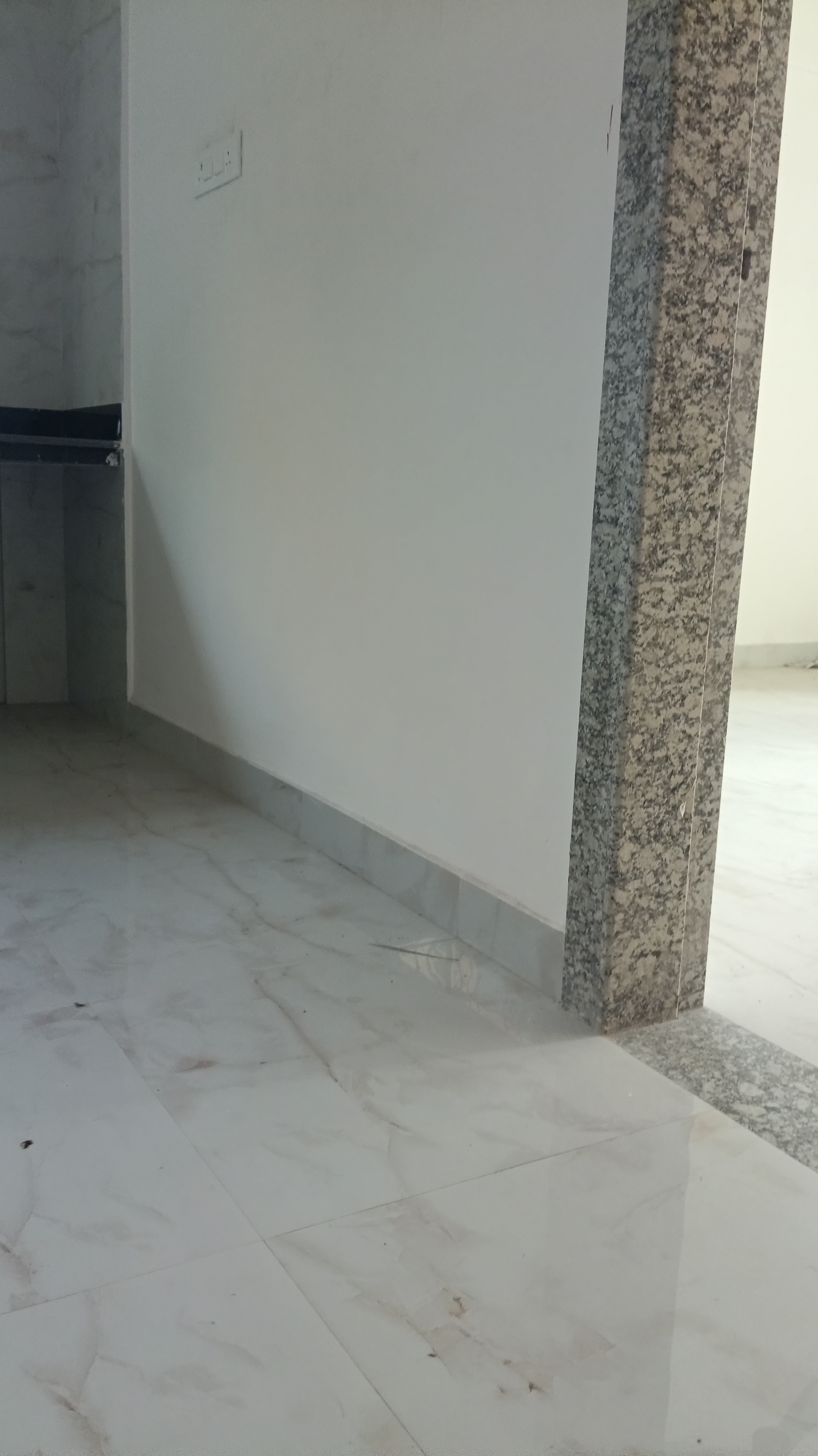 2 BHK + Servant Room 950 Sq.Ft. Apartment in City Centre