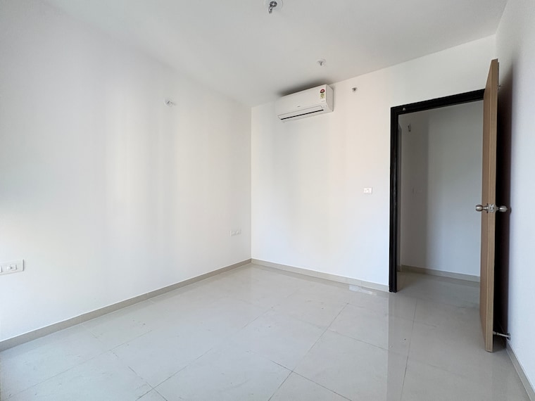 Bedroom, lodha-codename-premier 3 Bedroom 759 Sq.Ft. Apartment In Mangaon Thane 9356056