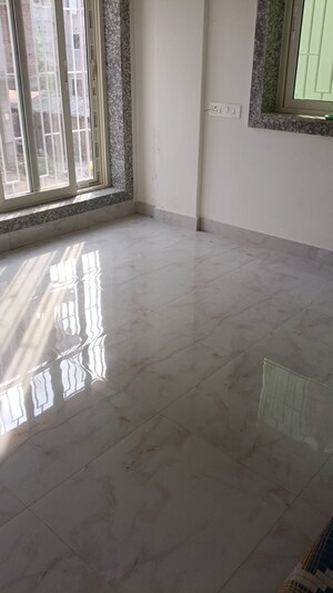 Room in 3 BHK Apartment at Bharti Astra Towers, New Town – for Sale