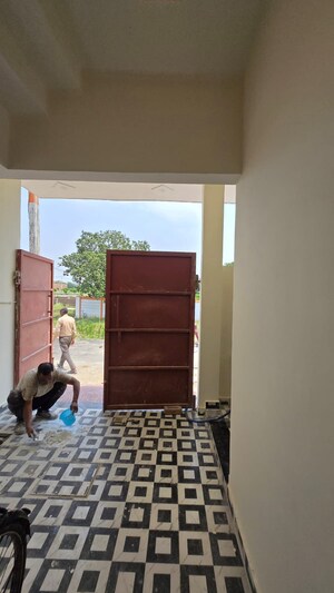 Furnished Amenities in 4 BHK Independent House at Modipuram Bypass – for Sale