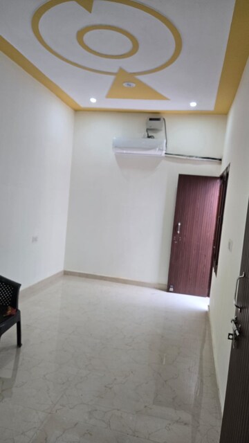 Furnished Amenities in 4 BHK Independent House at Modipuram Bypass – for Sale