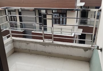 Balcony in 1 BHK Builder Floor at Saket – for Rent