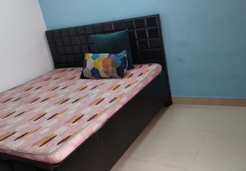 Bedroom in 1 BHK Builder Floor at Saket – for Rent