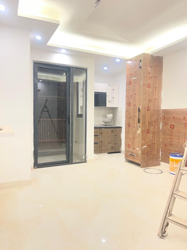 Room, ansal-sushant-residency 1 RK 450 Sq.Ft. Independent House In Sushant Lok Iii Gurgaon 9356114