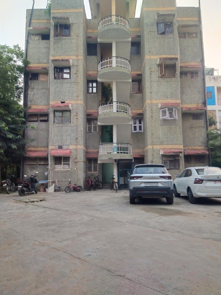 Exterior View, ashirwad-apartments-alpha-1 2 Bedroom 58 Sq.Mt. Apartment In Alpha 1 Greater Noida Greater Noida 9356117