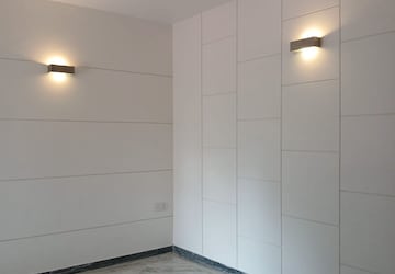 Bathroom in 3 BHK Apartment at The Residences Jayamahal, Jayamahal – for Sale