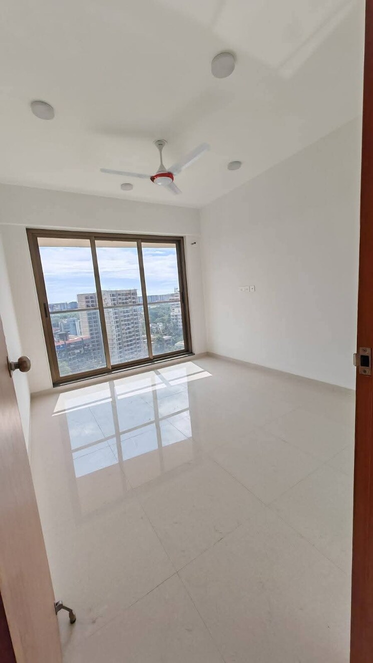 Room, naman-habitat 2 Bedroom 807 Sq.Ft. Apartment In Andheri West Mumbai 9356154