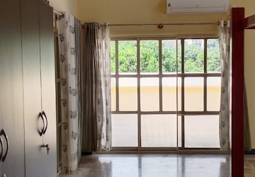 Room in 3 BHK Penthouse at Richmond Premier, Richmond Road – for Sale