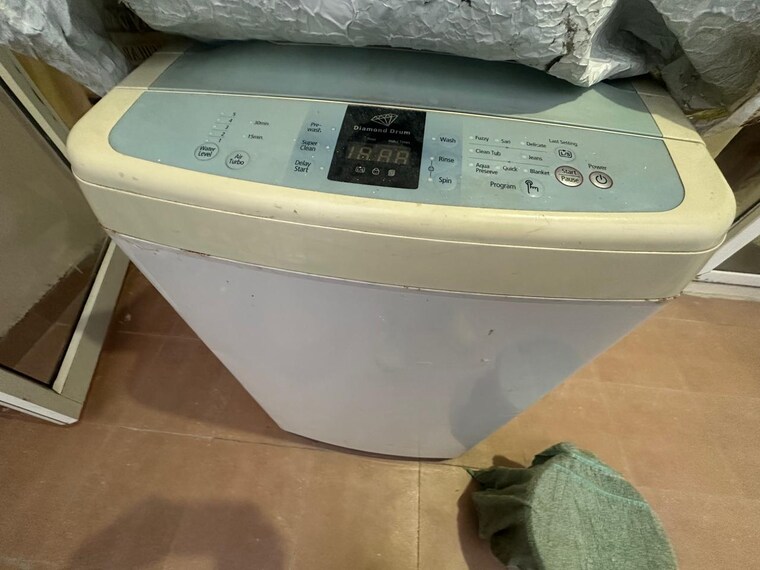 Master Bedroom, rof-alante 3 Bedroom 900 Sq.Ft. Apartment In Sector 108 Gurgaon 9356170