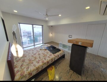 Bedroom in 4 BHK Apartment at Ekta Nensey, Bandra West – for Rent