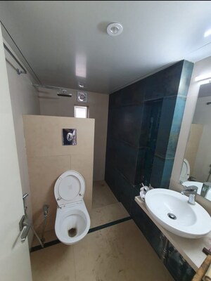 Bathroom in 4 BHK Apartment at Ekta Nensey, Bandra West – for Rent