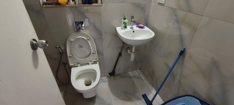 Bathroom, runwal-bliss 1.5 Bedroom 537 Sq.Ft. Apartment In Kanjurmarg East Mumbai 9356174