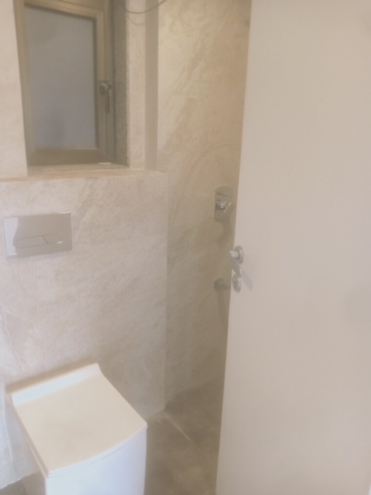 Bathroom, kanakia-silicon-valley 3 Bedroom 986 Sq.Ft. Apartment In Powai Mumbai 9356212