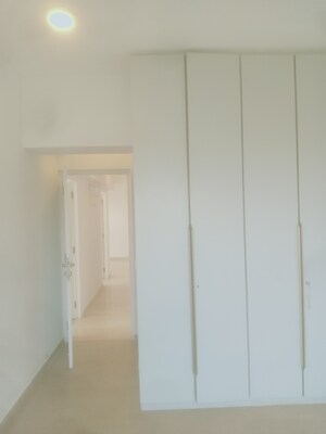 Furnished Amenities in 3 BHK Apartment at Kanakia Silicon Valley, Powai – for Rent