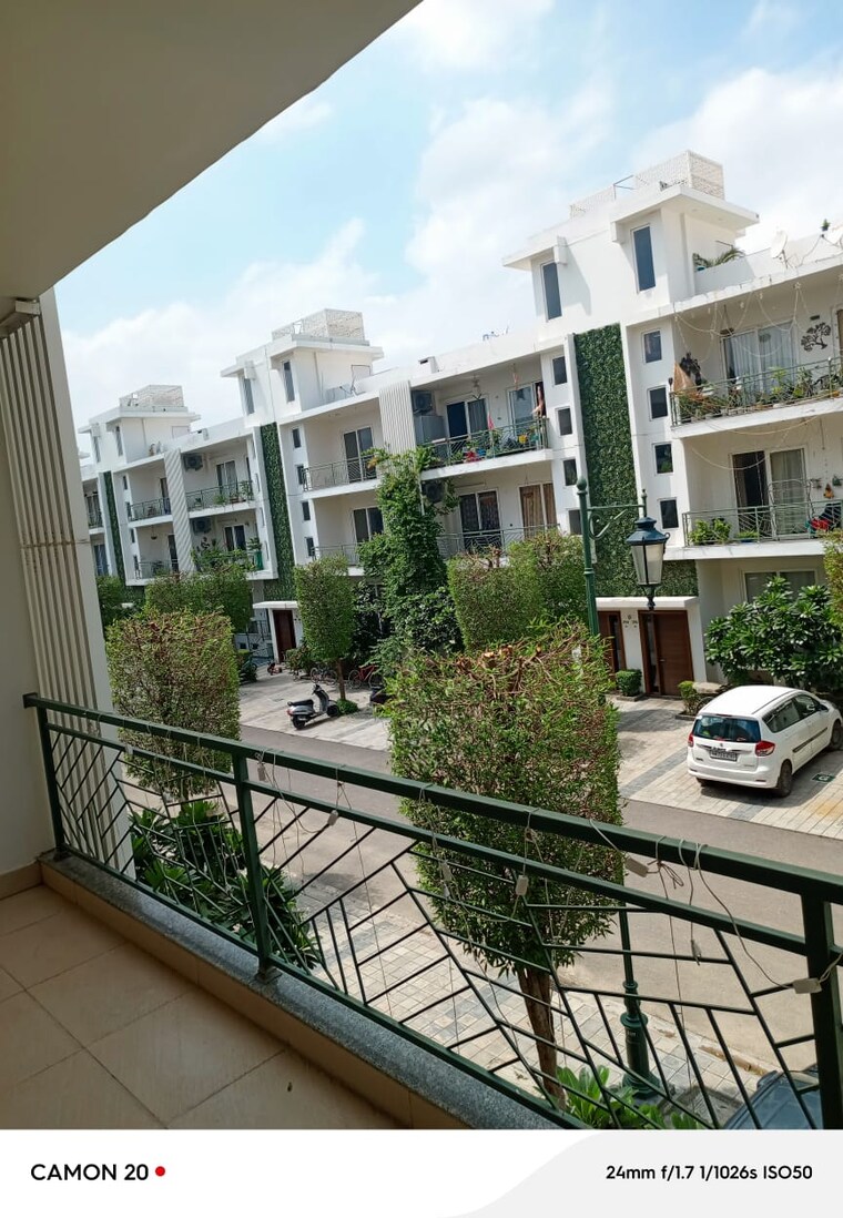 Balcony, central-park-flower-valley 2.5 Bedroom 1093 Sq.Ft. Builder Floor In Sohna Sector 33 Gurgaon 9356178