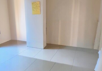 Room in 1 BHK Apartment at Lodha Victoria, Majiwada – for Rent