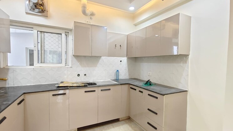 Kitchen, ansal-crown-heights 3 Bedroom 1656 Sq.Ft. Apartment In Sector 80 Faridabad 9356210
