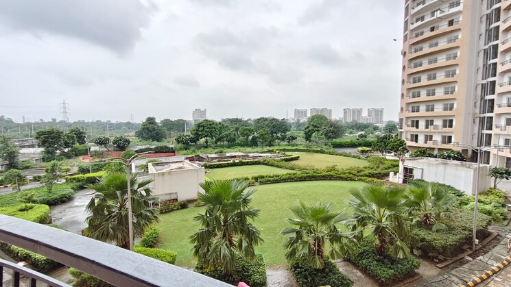 Garden, ansal-crown-heights 3 Bedroom 1656 Sq.Ft. Apartment In Sector 80 Faridabad 9356210