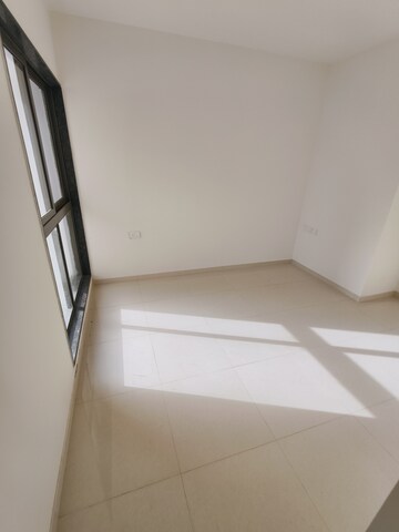 Furnished Amenities in 2 BHK Apartment at Dosti West County, Balkum Pada – for Rent