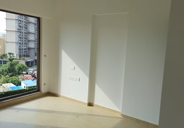 Room in 2 BHK Apartment at Kanakia Silicon Valley, Powai – for Rent