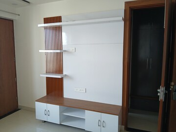 Furnished Amenities in 2 BHK Builder Floor at Sector 9 – for Rent