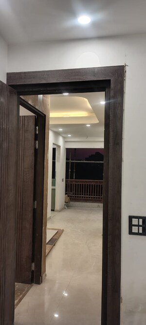 Building Lobby in 1 BHK Apartment at Central Park The Selene Tower, Sohna Sector 32 – for Sale