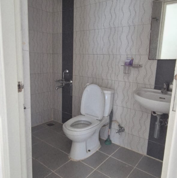 Bathroom in 2 BHK Apartment at Mantri Alpyne, Uttarahalli Main Road – for Rent